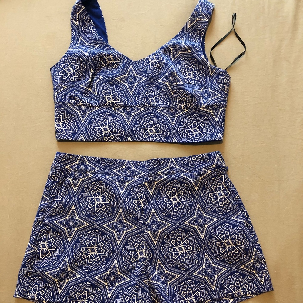 SOLD - Bright blue 2 piece matching set